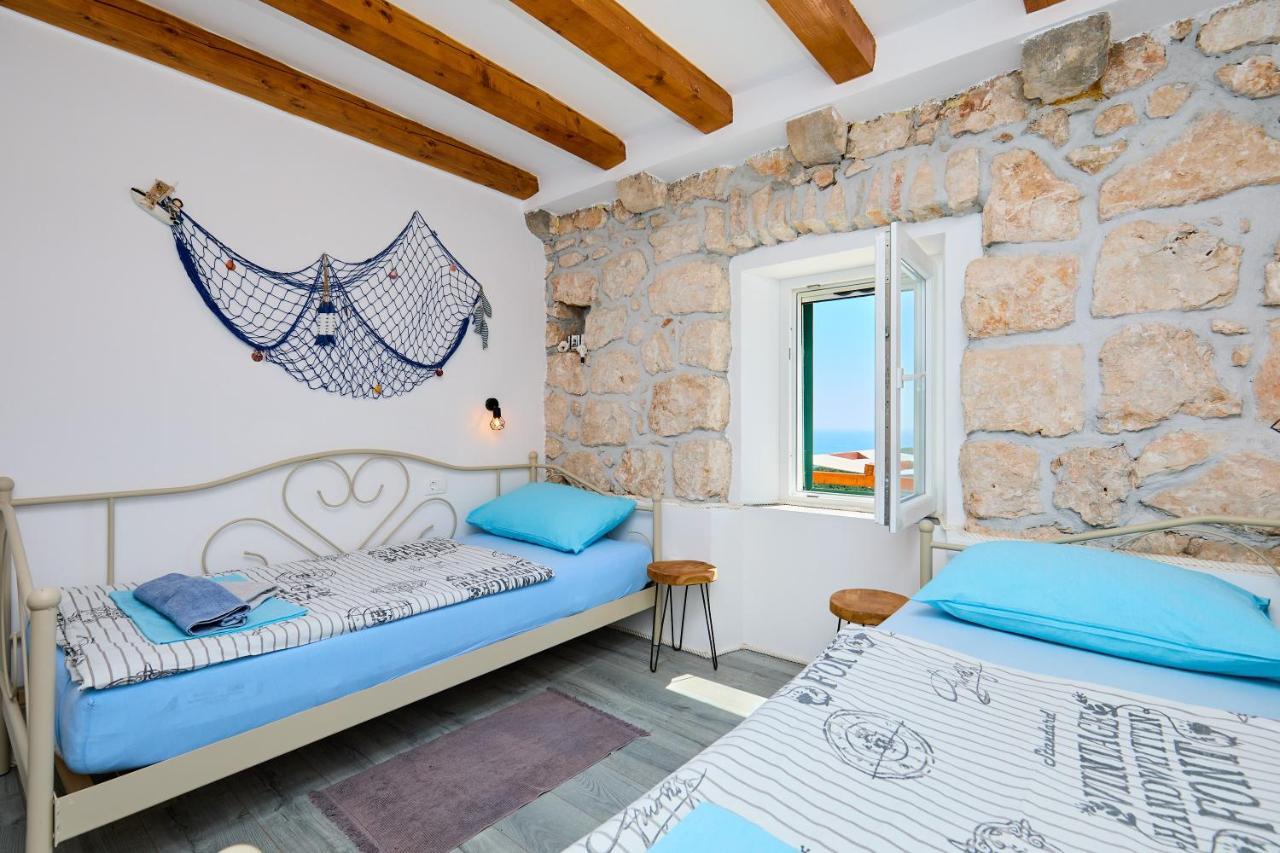 Stone House Biskup Apartment Babino Polje Bagian luar foto